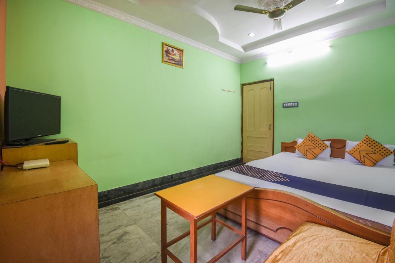 Hotel Rajmahal Bānkura Exterior foto